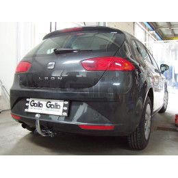 S074C GALIA Полностью оцинкованный фаркоп на SEAT Altea 2004-2015, SEAT Leon 2005-2013. Тип шара: C (горизонтальный съемный). Подрезка бампера. Нагрузки: 1600/75 кг, мас