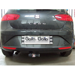 S074C GALIA Полностью оцинкованный фаркоп на SEAT Altea 2004-2015, SEAT Leon 2005-2013. Тип шара: C (горизонтальный съемный). Подрезка бампера. Нагрузки: 1600/75 кг, мас