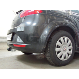 S074C GALIA Полностью оцинкованный фаркоп на SEAT Altea 2004-2015, SEAT Leon 2005-2013. Тип шара: C (горизонтальный съемный). Подрезка бампера. Нагрузки: 1600/75 кг, мас