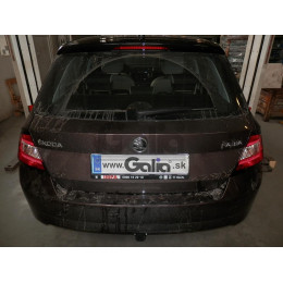 S110A GALIA Полностью оцинкованный фаркоп на Skoda Fabia хетчбек 2014-2021. Подрозетник убирается за бампер. Тип шара: A. Невидимый вырез бампера. Нагрузки