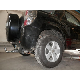 S114C GALIA Полностью оцинкованный фаркоп на Suzuki Grand Vitara 3 двери 2005-2016. Тип шара: C (горизонтальный съемный). Установка без снятия и выреза бампера. 