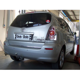 T053A GALIA Полностью оцинкованный фаркоп на Toyota Corolla Verso 2004-2009. Тип шара: A. Требуется подрезка бампера. Нагрузки: 1400/60 кг, масса фаркопа 15,01 кг