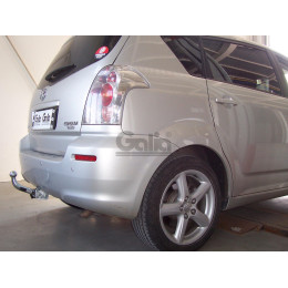 T053A GALIA Полностью оцинкованный фаркоп на Toyota Corolla Verso 2004-2009. Тип шара: A. Требуется подрезка бампера. Нагрузки: 1400/60 кг, масса фаркопа 15,01 кг
