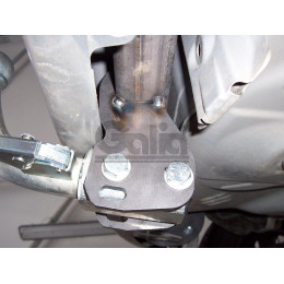 T057A GALIA Полностью оцинкованный фаркоп на Toyota Yaris 2005-2014. Особенности: с 2012 по 2014 необходимо отрегулировать положение глушителя. Тип шара: A. Без