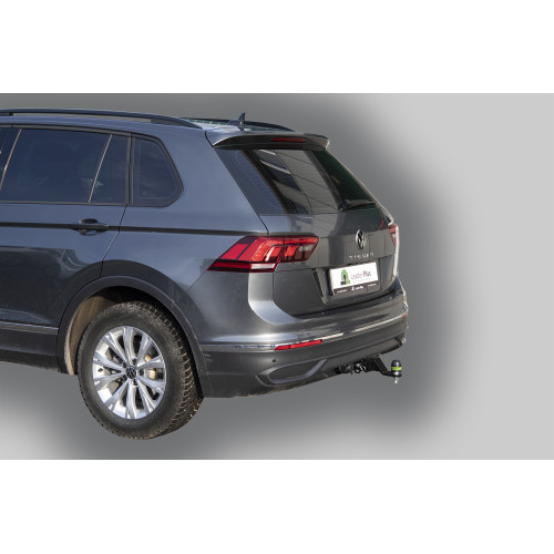 V123-E Лидер-плюс ТСУ для Volkswagen Tiguan 2007-2016, 2016-2024 без выреза бампера. Тип шара: E. Нагрузки: 1300/100 кг, масса фаркопа 18 кг (без электрики в комплекте)