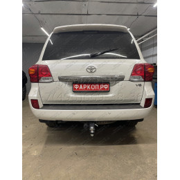 TLC-07-991122.00 PT GROUP Фаркоп на Toyota Land Cruiser 200, в т.ч. TRD 2007-2021, Lexus LX 2007-2022 без подрезки бампера. Тип шара: E (легкосъемный шар под квадрат). Нагрузки: 3500/140