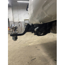 TLC-07-991122.00 PT GROUP Фаркоп на Toyota Land Cruiser 200, в т.ч. TRD 2007-2021, Lexus LX 2007-2022 без подрезки бампера. Тип шара: E (легкосъемный шар под квадрат). Нагрузки: 3500/140