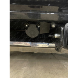 PCA-02-991122.00 PT GROUP Фаркоп на Volkswagen Touareg 2002-2018, Porsche Cayenne 2002-2017. Тип шара: E (легкосъемный шар под квадрат). Нагрузки: 3500/150 кг, масса фаркопа 17,4 кг (без 