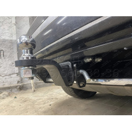 PCA-02-991122.00 PT GROUP Фаркоп на Volkswagen Touareg 2002-2018, Porsche Cayenne 2002-2017. Тип шара: E (легкосъемный шар под квадрат). Нагрузки: 3500/150 кг, масса фаркопа 17,4 кг (без 