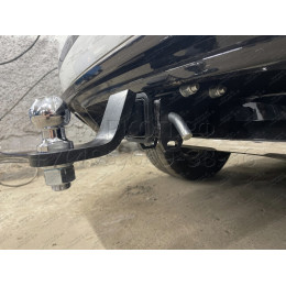 PCA-02-991122.00 PT GROUP Фаркоп на Volkswagen Touareg 2002-2018, Porsche Cayenne 2002-2017. Тип шара: E (легкосъемный шар под квадрат). Нагрузки: 3500/150 кг, масса фаркопа 17,4 кг (без 