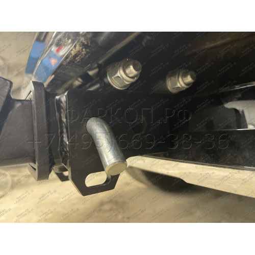 PCA-02-991122.00 PT GROUP Фаркоп на Volkswagen Touareg 2002-2018, Porsche Cayenne 2002-2017. Тип шара: E (легкосъемный шар под квадрат). Нагрузки: 3500/150 кг, масса фаркопа 17,4 кг (без электрики в комплекте)