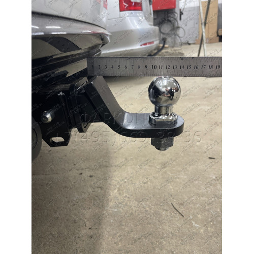PCA-02-991122.00 PT GROUP Фаркоп на Volkswagen Touareg 2002-2018, Porsche Cayenne 2002-2017. Тип шара: E (легкосъемный шар под квадрат). Нагрузки: 3500/150 кг, масса фаркопа 17,4 кг (без электрики в комплекте)