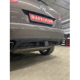 PCA-02-991122.00 PT GROUP Фаркоп на Volkswagen Touareg 2002-2018, Porsche Cayenne 2002-2017. Тип шара: E (легкосъемный шар под квадрат). Нагрузки: 3500/150 кг, масса фаркопа 17,4 кг (без 