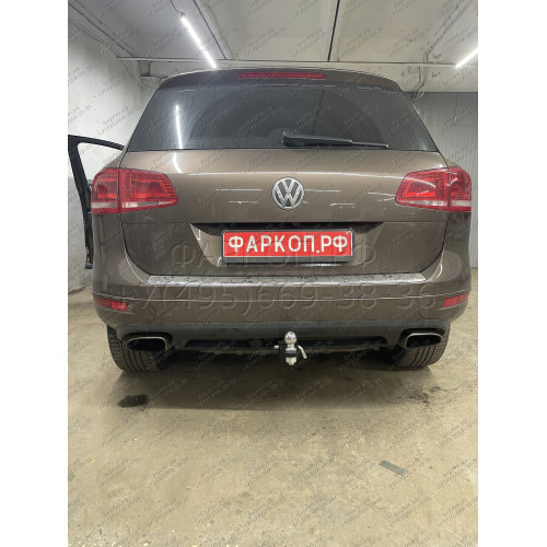 PCA-02-991122.00 PT GROUP Фаркоп на Volkswagen Touareg 2002-2018, Porsche Cayenne 2002-2017. Тип шара: E (легкосъемный шар под квадрат). Нагрузки: 3500/150 кг, масса фаркопа 17,4 кг (без электрики в комплекте)