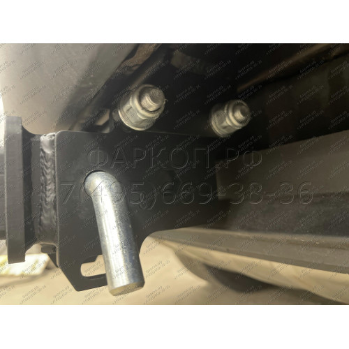 PCA-02-991122.00 PT GROUP Фаркоп на Volkswagen Touareg 2002-2018, Porsche Cayenne 2002-2017. Тип шара: E (легкосъемный шар под квадрат). Нагрузки: 3500/150 кг, масса фаркопа 17,4 кг (без электрики в комплекте)