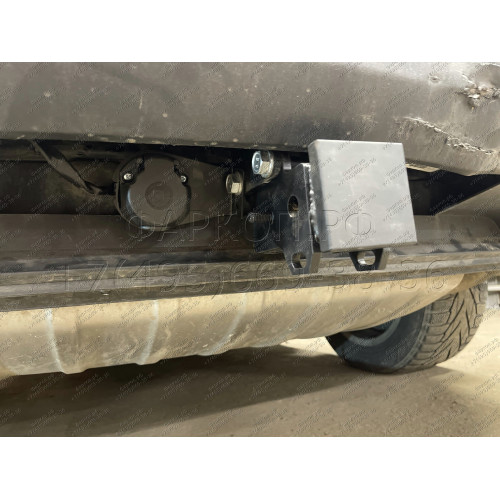 PCA-02-991122.00 PT GROUP Фаркоп на Volkswagen Touareg 2002-2018, Porsche Cayenne 2002-2017. Тип шара: E (легкосъемный шар под квадрат). Нагрузки: 3500/150 кг, масса фаркопа 17,4 кг (без электрики в комплекте)