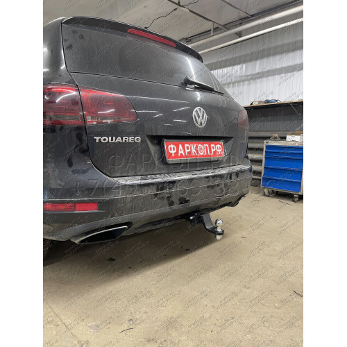PCA-02-991122.00 PT GROUP Фаркоп на Volkswagen Touareg 2002-2018, Porsche Cayenne 2002-2017. Тип шара: E (легкосъемный шар под квадрат). Нагрузки: 3500/150 кг, масса фаркопа 17,4 кг (без электрики в комплекте)