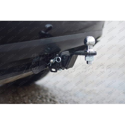 PCA-02-991122.00 PT GROUP Фаркоп на Volkswagen Touareg 2002-2018, Porsche Cayenne 2002-2017. Тип шара: E (легкосъемный шар под квадрат). Нагрузки: 3500/150 кг, масса фаркопа 17,4 кг (без электрики в комплекте)