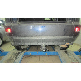 4165-E ORIS Фаркоп на Mitsubishi Outlander XL7 2007-2012, Peugeot 4007 2007-2012, Citroen C-Crosser 2007-2012 без выреза в бампере. Тип шара: E. Нагрузки: 1500/50 кг, масса фаркопа 25,15 кг (без 