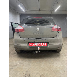 9050 Трейлер Фаркоп для Renault Megane 3 хетчбек 5 дверей 2008-2016 без подрезки бампера. Тип шара: A. Нагрузки: 1050/50 кг, масса фаркопа 17,9 кг (без электрики в 