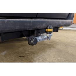 90709-FE MOTODOR Фаркоп с оцинкованным шаром на Ford Transit 2014- без подрезки бампера. Тип шара: FE. Нагрузки 2500/100 кг, масса фаркопа 21,5 кг (без электрики в к