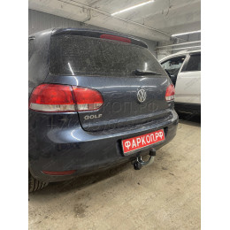 A038A GALIA Полностью оцинкованный фаркоп на Audi A3 2003-2008: хетчбек 3 двери, VW Golf V, VI, Plus хетчбек 3/5 дверей 2003-2008, 2008-2013 (2WD только). Тип шара: A. Подрезка б