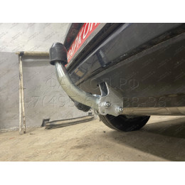 A038A GALIA Полностью оцинкованный фаркоп на Audi A3 2003-2008: хетчбек 3 двери, VW Golf V, VI, Plus хетчбек 3/5 дверей 2003-2008, 2008-2013 (2WD только). Тип шара: A. Подрезка б