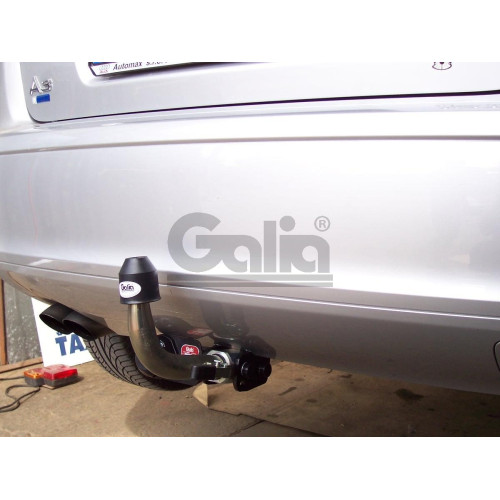 A045A GALIA Полностью оцинкованный фаркоп на Audi A3 Sportback хетчбек 5 дверей 2004-2008, 2008-2013. Тип шара: A. Подрезка бампера. Нагрузки: 1600/75 кг, масса фаркопа 15,02 кг