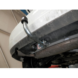 A045A GALIA Полностью оцинкованный фаркоп на Audi A3 Sportback хетчбек 5 дверей 2004-2008, 2008-2013. Тип шара: A. Подрезка бампера. Нагрузки: 1600/75 кг, масса фаркопа 