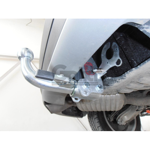 B018C GALIA Полностью оцинкованный фаркоп на BMW X1 E84 2009-2015, кроме M-обвеса. Подрозетник убирается за бампер. Тип шара: C (горизонтальный съемный). Без выреза бампера. Нагрузки: 2000/85 кг, масса фаркопа 14,07 кг