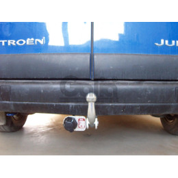 C007C GALIA Полностью оцинкованный фаркоп на Citroen Evasion 1994-2001, Jumpy 1994-2006, FIAT Scudo 1996-2006, Ulysse 1996-2002, Peugeot 806 1996-2002, Expert 1996-2002. Тип шара: C (горизонтальный съе