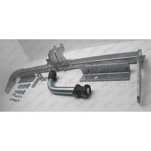 C039A GALIA Полностью оцинкованный фаркоп на Citroen C5 II лифтбек 2004-2008. Особенности: для модели с номерным знаком на заднем бампере. Подрозетник убирается за бампер. Тип шара: A. Невидимый вырез бампера. Нагрузки: 1600/75 кг, масса фаркопа 19,62 кг