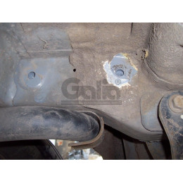 F083A GALIA Полностью оцинкованный фаркоп на Ford Tourneo Connect 2002-2014, Transit Connect 2002-2014. Тип шара: A. Установка без снятия и выреза бампера. Нагрузки: 1200/75 кг,