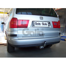 F104A GALIA Полностью оцинкованный фаркоп на Ford Galaxy 2000-2006, SEAT Alhambra 2000-2010, Volkswagen Sharan 2000-2010 2WD/4WD. Подрозетник убирается за бампер. Тип шара: A. Без выре