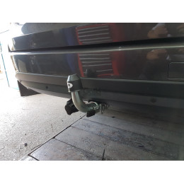 F133C GALIA Полностью оцинкованный фаркоп на Ford Galaxy 2015-2022, Ford S-MAX 2015-2023. Тип шара: C (горизонтальный съемный). Невидимый вырез бампера. Нагрузки: 2000/9