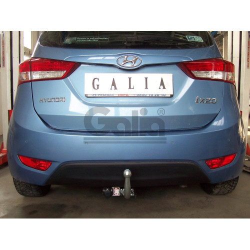 H084C GALIA Полностью оцинкованный фаркоп на Hyundai ix20 2010-2019. Тип шара: C (горизонтальный съемный). Невидимый вырез бампера. Нагрузки: 1300/75 кг, масса фаркопа 14,97 кг