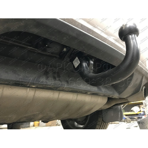 A-093 STEINHOF Фаркоп на Volkswagen Touareg 2002-2010, 2010-2018, Porsche Cayenne 2002-2010, 2010-2017, Audi Q7 (вкл. S-line) 2006-2015. Требуется подрезка бампера. Тип шара: AV (вертикальное быстросъемное крепление шара на ключе). Нагрузки: 3500/140 кг, 