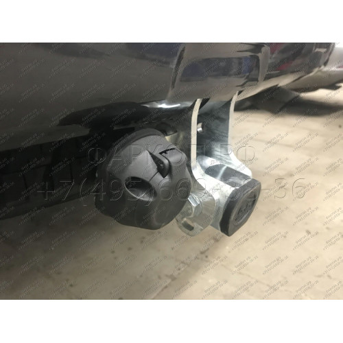 T065C GALIA Полностью оцинкованный фаркоп на Toyota Land Cruiser Prado J120 2003-2009, J150 2009-2023, Lexus GX 470 2003-2009, GX 460 2009-2023. Тип шара: C (горизонтальный съемный). Невидимый вырез бампера. Нагрузки: 3000/120 кг, масса фаркопа 6,97 кг