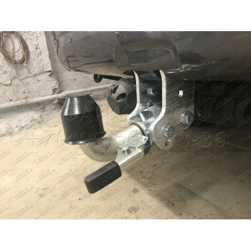 T065C GALIA Полностью оцинкованный фаркоп на Toyota Land Cruiser Prado J120 2003-2009, J150 2009-2023, Lexus GX 470 2003-2009, GX 460 2009-2023. Тип шара: C (горизонтальный съемный). Невидимый вырез бампера. Нагрузки: 3000/120 кг, масса фаркопа 6,97 кг