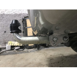 V084A GALIA Полностью оцинкованный фаркоп на Volvo XC70 2007-2016. Тип шара: A. Невидимый вырез бампера. Нагрузки: 2100/90 кг, масса фаркопа 18,22 кг