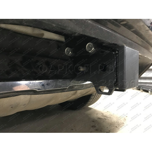 PCA-02-991122.00 PT GROUP Фаркоп на Volkswagen Touareg 2002-2018, Porsche Cayenne 2002-2017. Тип шара: E (легкосъемный шар под квадрат). Нагрузки: 3500/150 кг, масса фаркопа 17,4 кг (без электрики в комплекте)