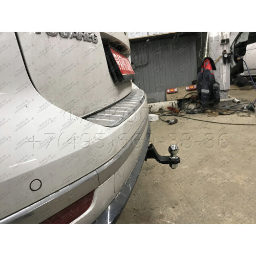 PCA-02-991122.00 PT GROUP Фаркоп на Volkswagen Touareg 2002-2018, Porsche Cayenne 2002-2017. Тип шара: E (легкосъемный шар под квадрат). Нагрузки: 3500/150 кг, масса фаркопа 17,4 кг (без электрики в комплекте)