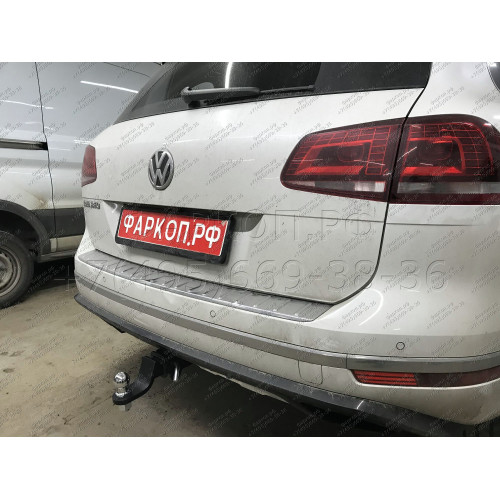 PCA-02-991122.00 PT GROUP Фаркоп на Volkswagen Touareg 2002-2018, Porsche Cayenne 2002-2017. Тип шара: E (легкосъемный шар под квадрат). Нагрузки: 3500/150 кг, масса фаркопа 17,4 кг (без электрики в комплекте)
