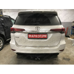 3015-F ORIS Фаркоп на Toyota Fortuner (кроме комплектации TRD) 2017- без выреза в бампере. Тип шара: F. Нагрузки: 2500/100 кг, масса фаркопа 20 кг (без электрики в ко