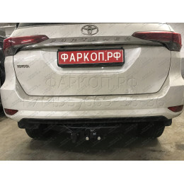 3015-F ORIS Фаркоп на Toyota Fortuner (кроме комплектации TRD) 2017- без выреза в бампере. Тип шара: F. Нагрузки: 2500/100 кг, масса фаркопа 20 кг (без электрики в ко