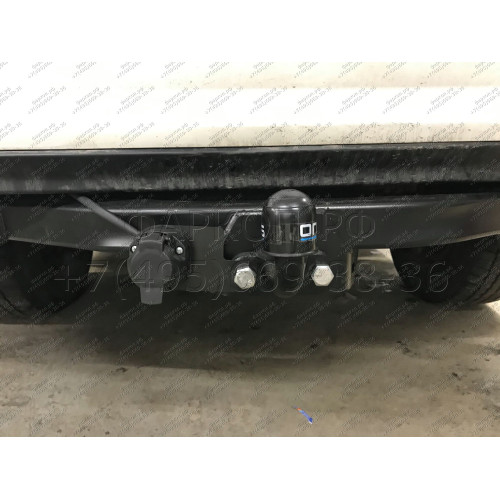 3015-F ORIS Фаркоп на Toyota Fortuner (кроме комплектации TRD) 2017- без выреза в бампере. Тип шара: F. Нагрузки: 2500/100 кг, масса фаркопа 20 кг (без электрики в комплекте)