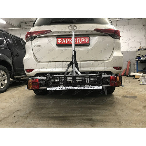 3015-F ORIS Фаркоп на Toyota Fortuner (кроме комплектации TRD) 2017- без выреза в бампере. Тип шара: F. Нагрузки: 2500/100 кг, масса фаркопа 20 кг (без электрики в комплекте)