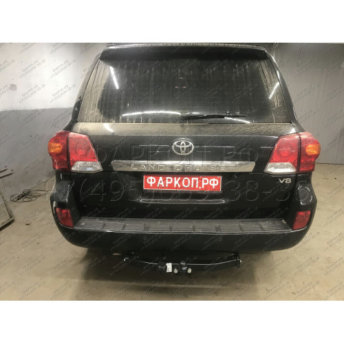 3017-F ORIS Фаркоп на Toyota Land Cruiser 200 2007-2021, включая Executive, Excalibur, TRD, Lexus LX570 2007-2021. Без выреза в бампере. Тип шара: F. Нагрузки: 2500/120 кг, масса фаркопа 22,8 кг (без электрики в комплекте)
