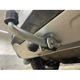 J011A GALIA Полностью оцинкованный фаркоп на Jeep Renegade 2014-, FIAT 500X 2014-, Jeep Compass 2017-. Тип шара: A. Требуется вырез в бампере. Нагрузки: 1750/100 кг, масса фарко
