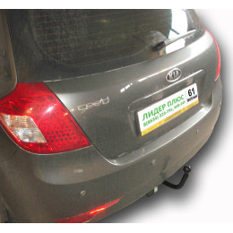 K110-A Лидер-плюс ТСУ для Kia Ceed хетчбек 2007-2012, Hyundai i30 хетчбек 2007-2012 без снятия и выреза бампера. Нагрузки: 1200/75 кг, масса фаркопа 14,08 кг (без электр